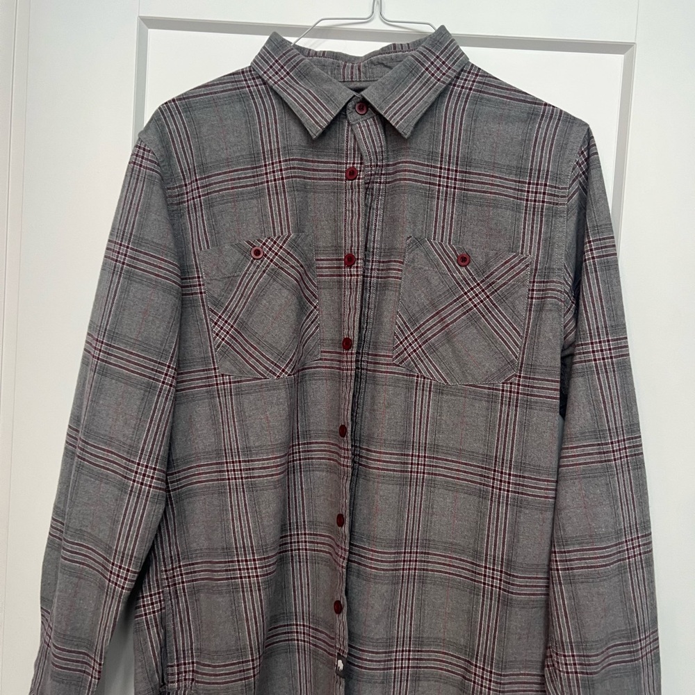 Men’s Mountain Khakis Dress Shirt Excellent condition